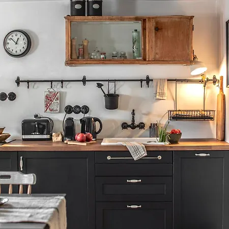 Kisvulkan Nyulontul Mencshely