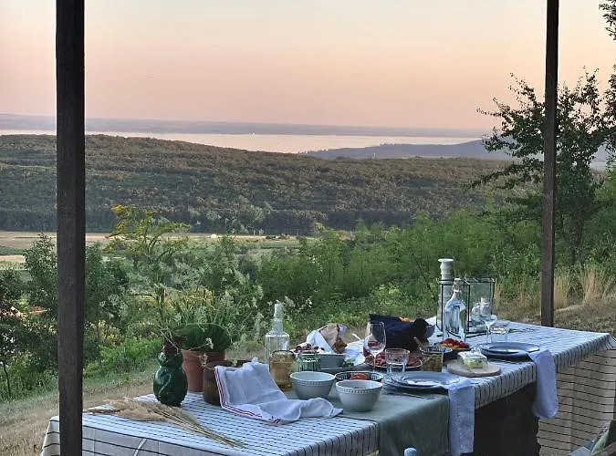 Kisvulkan Nyulontul Mencshely